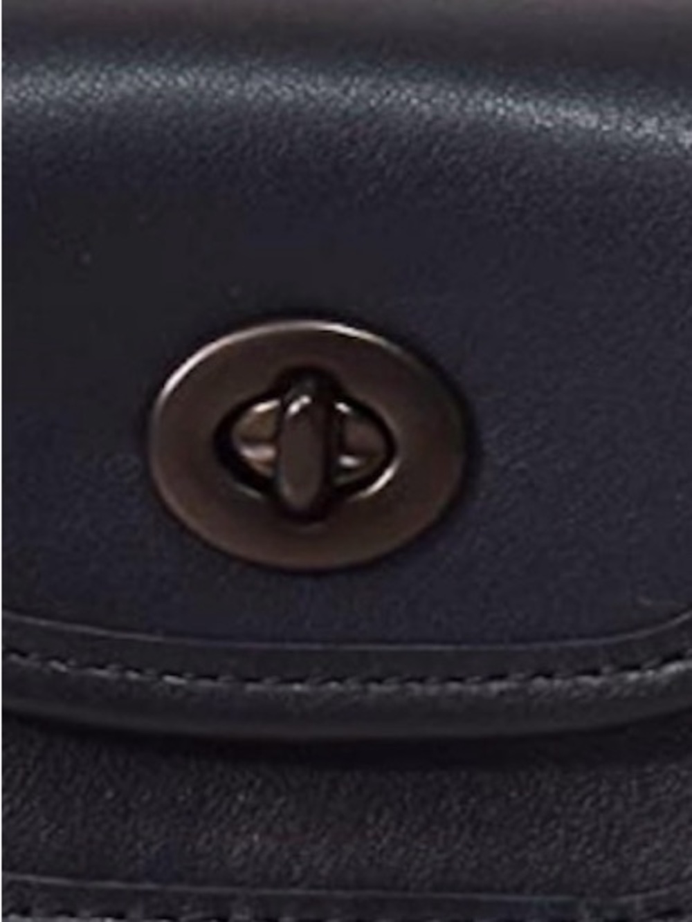 NWT Coach Y2K Rare & Vintage Black Leather Turn-Lock Keychain/Bag Charm/AirPods - Picture 9 of 11